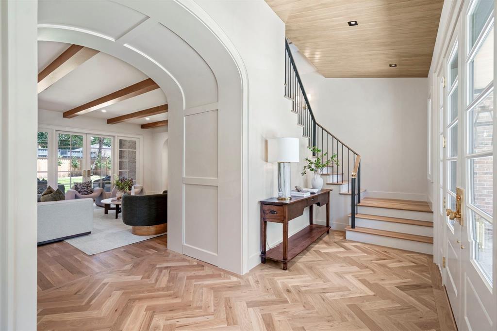 White Rock North 02 - Residential