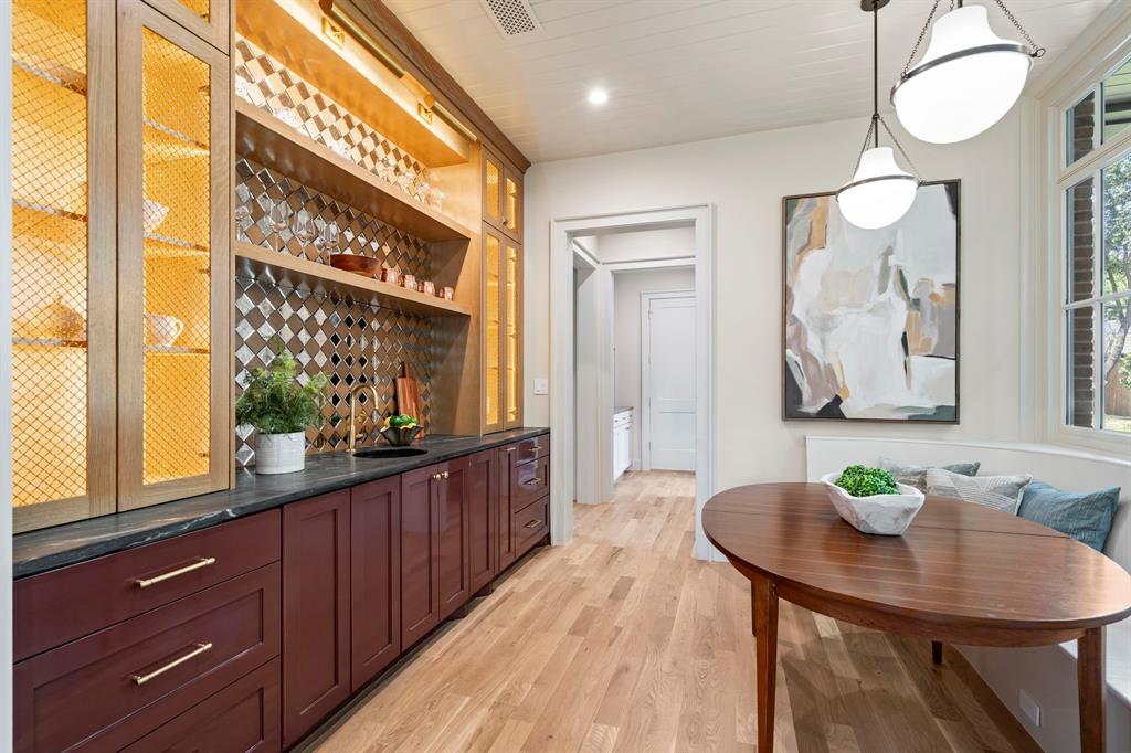 White Rock North 02 - Residential