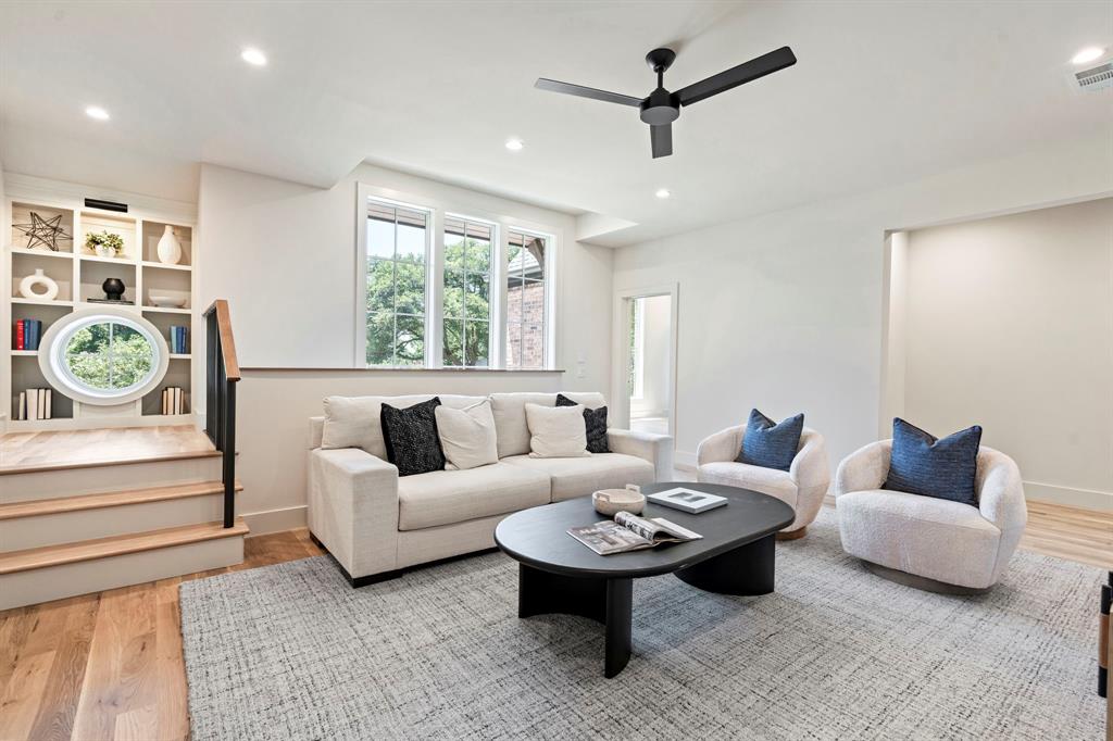 White Rock North 02 - Residential