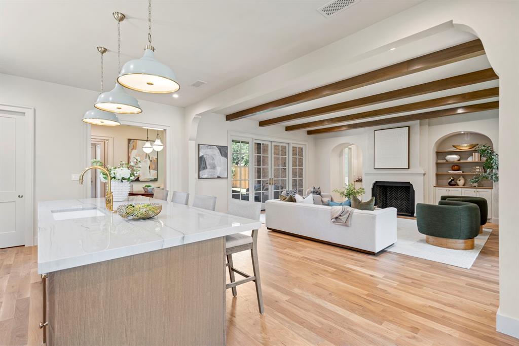 White Rock North 02 - Residential