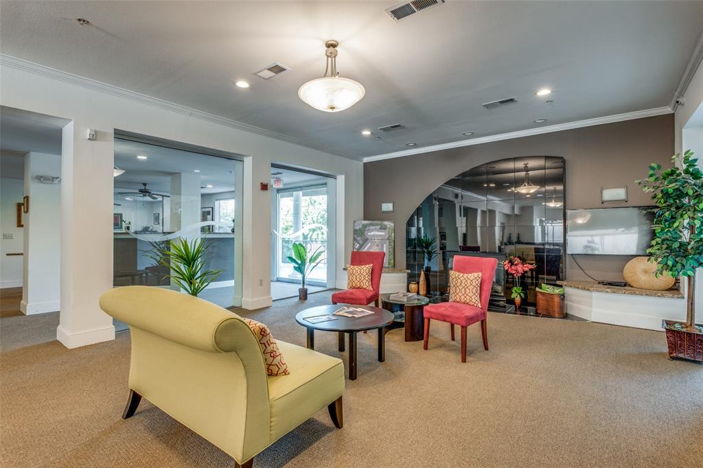 3102 Kings Road 1211