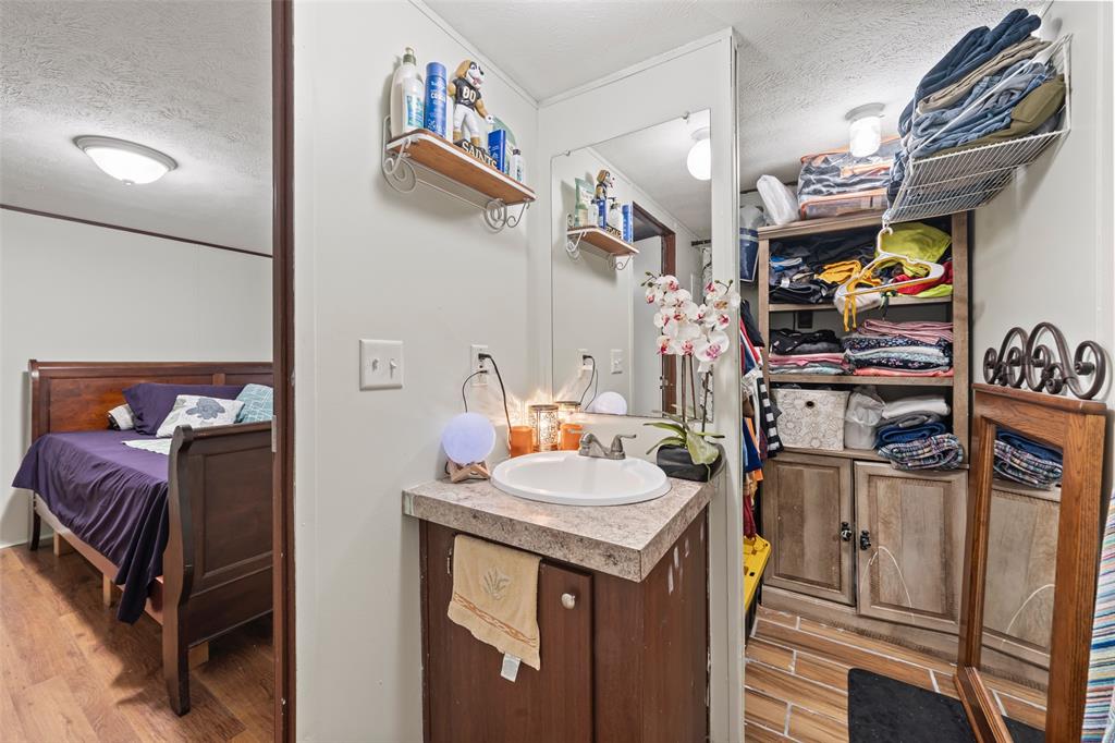 Gillam J R - Residential