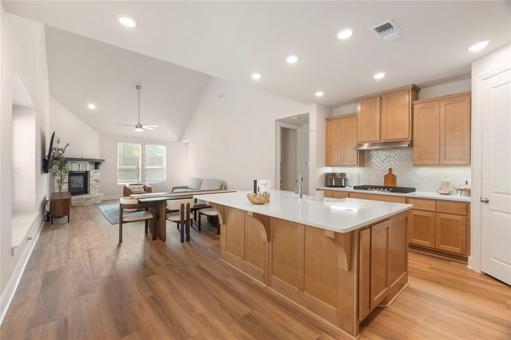 3906 Southbend Drive