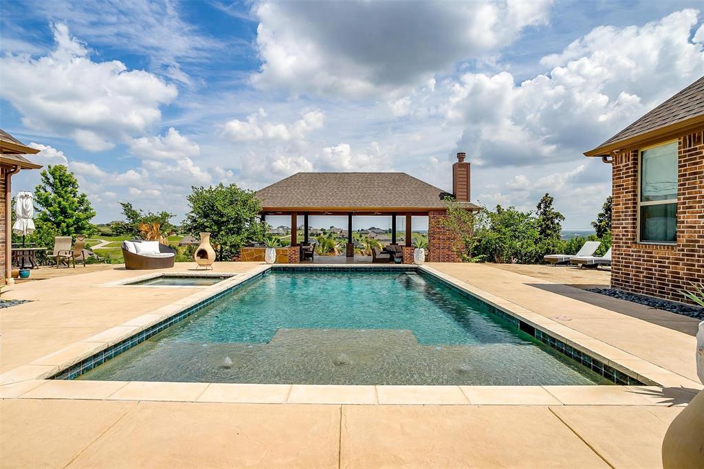 Bella Flora - Residential