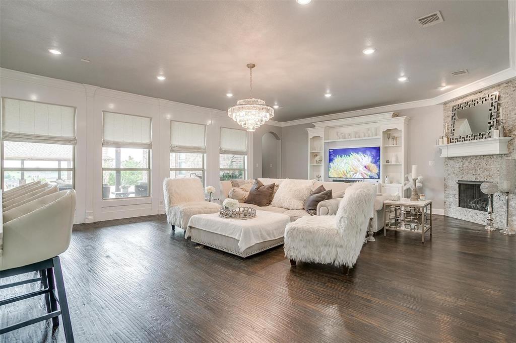 Bella Flora - Residential