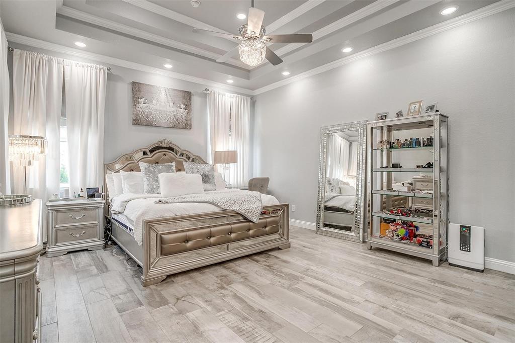 Bella Flora - Residential