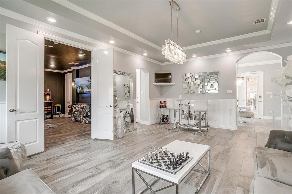 Bella Flora - Residential