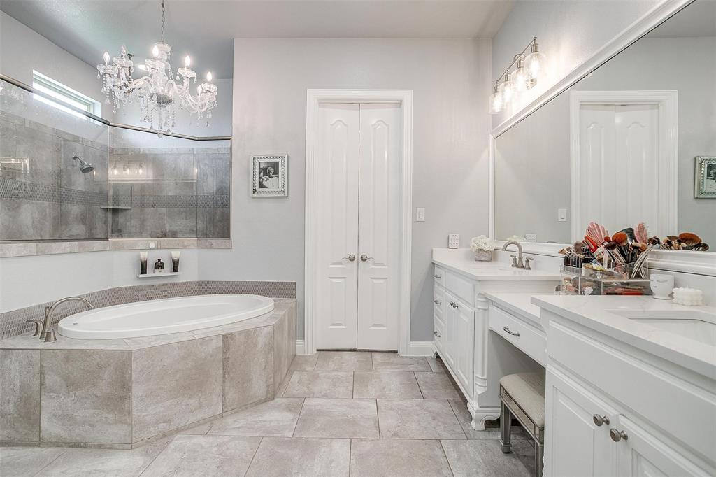 Bella Flora - Residential