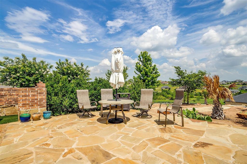 Bella Flora - Residential