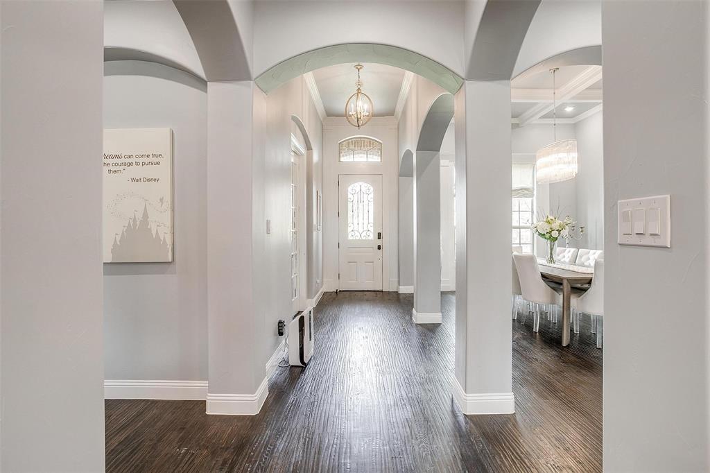 Bella Flora - Residential