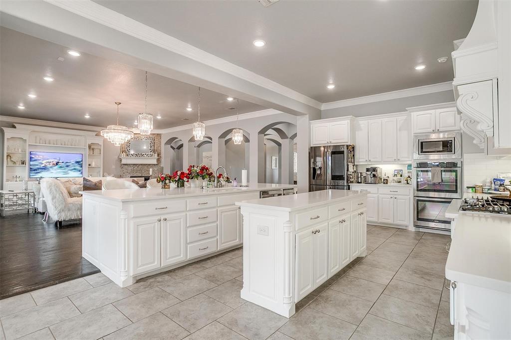 Bella Flora - Residential