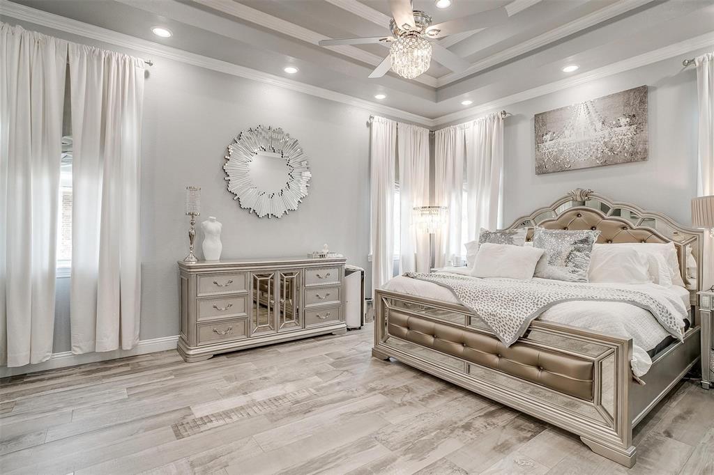 Bella Flora - Residential