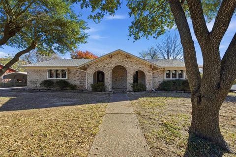 211 Opal Street Hewitt TX 76643
