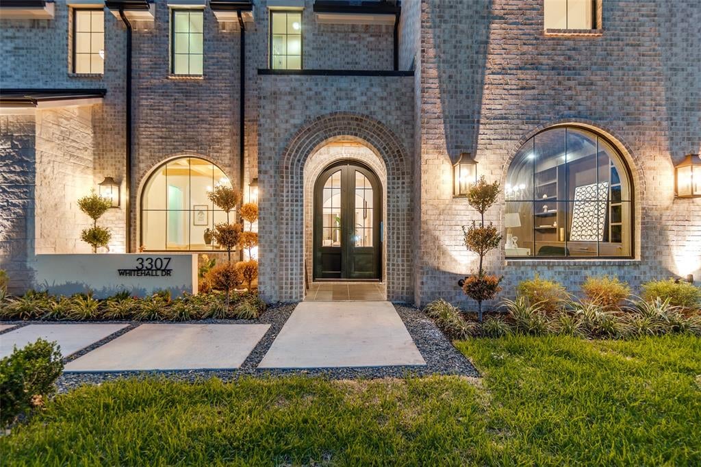3307 Whitehall Drive