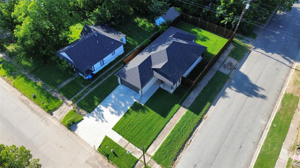 901 W Owing Street