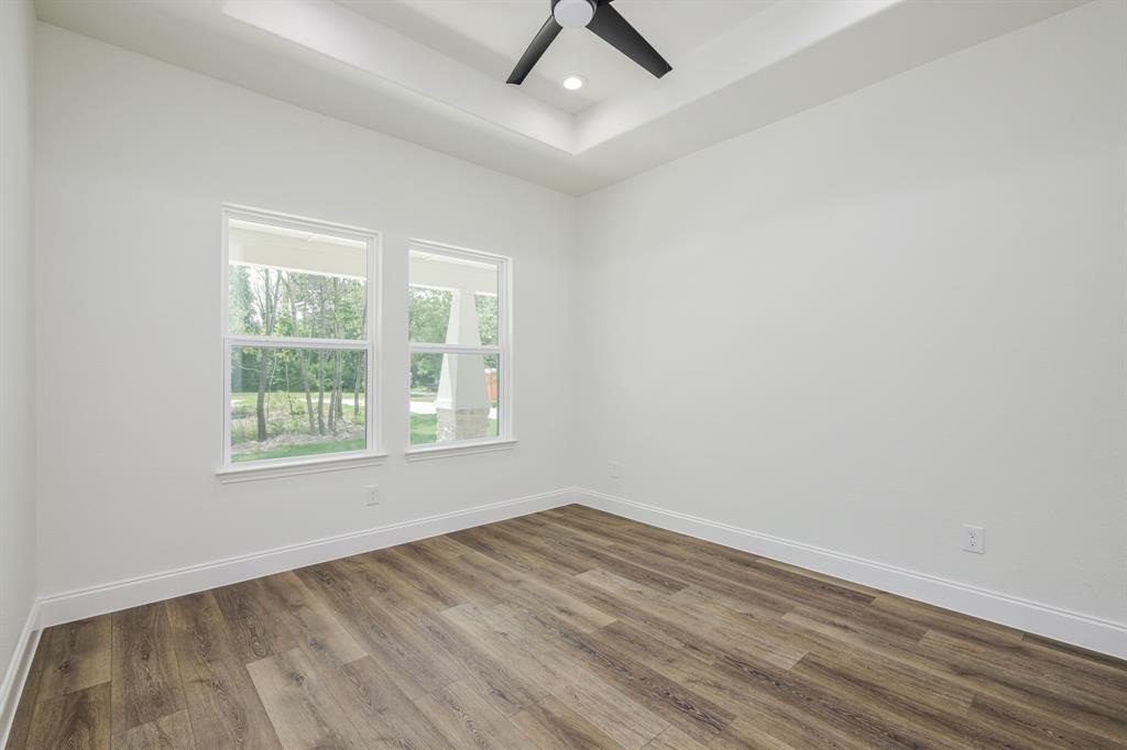 Charli Mo Ests - Residential