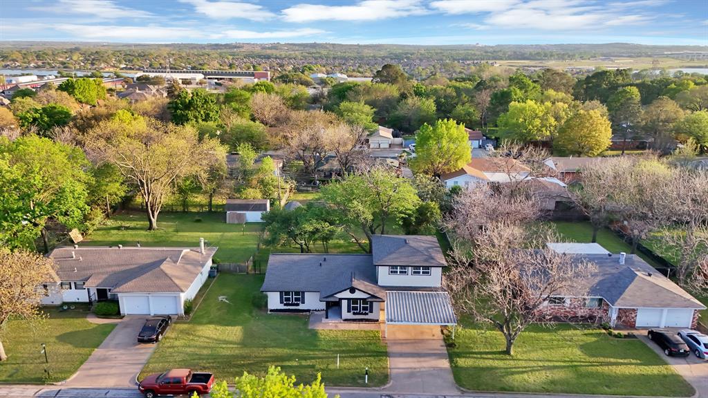 1213 Walker Drive