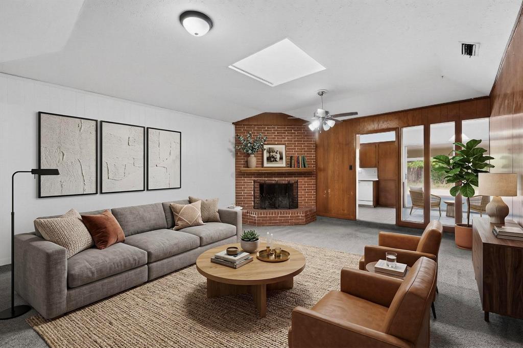 2009 Santa Anna Drive