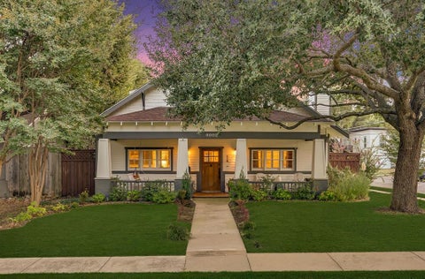 Photo of 6002 Prospect Avenue, Dallas, TX 75206 (MLS # 21394480)