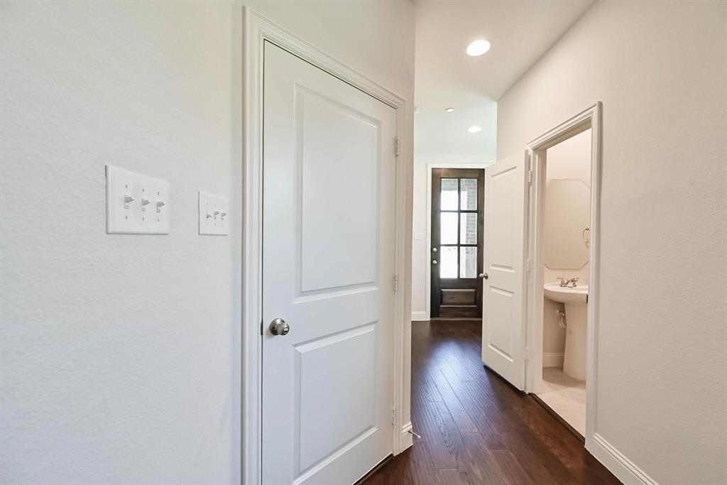 The Shops At Preston - Residential Lease