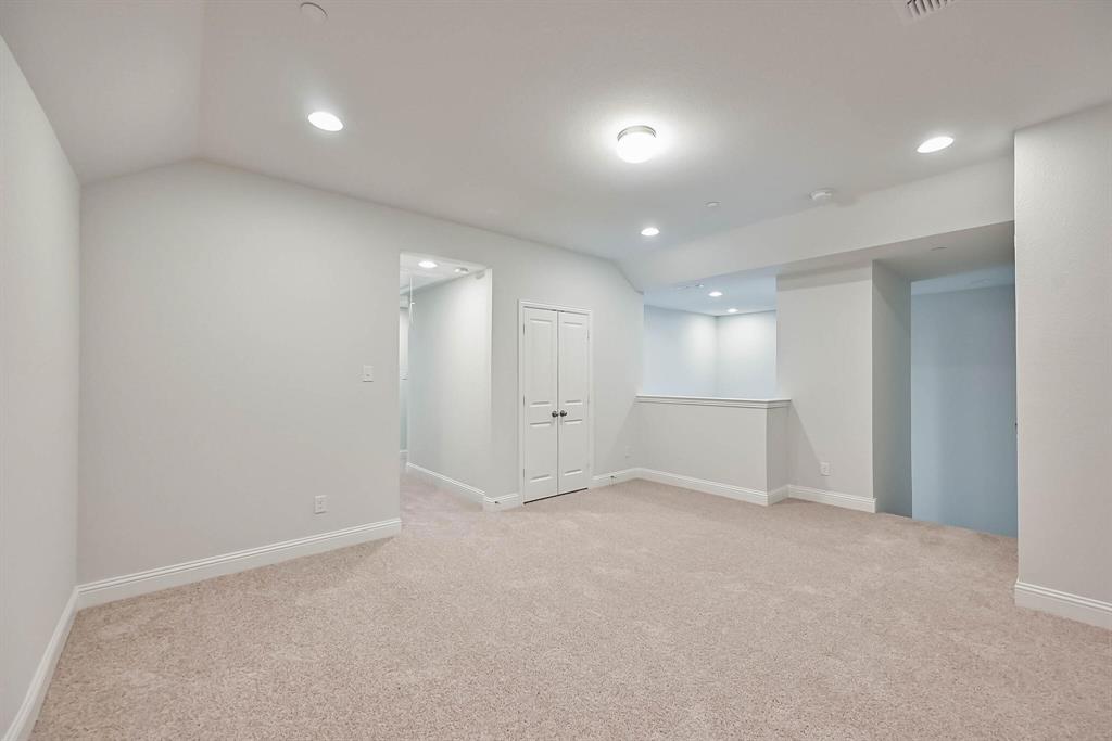 The Shops At Preston - Residential Lease