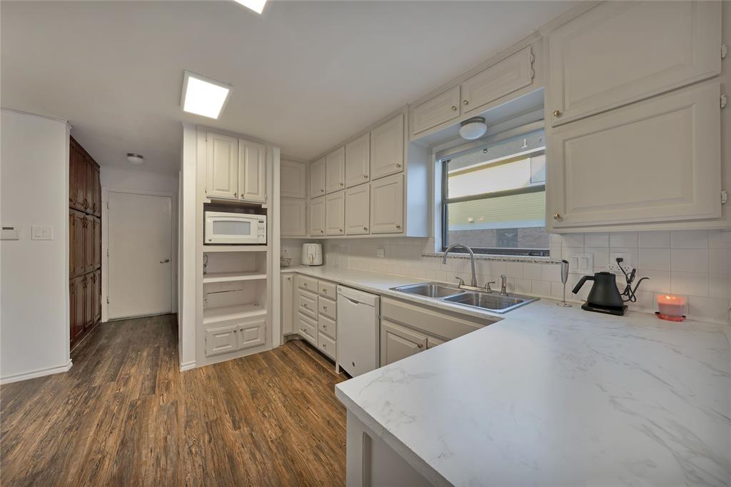 Belle Meade - Residential