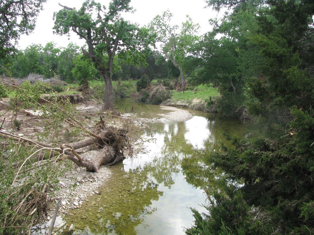 Rio Escondido - Land