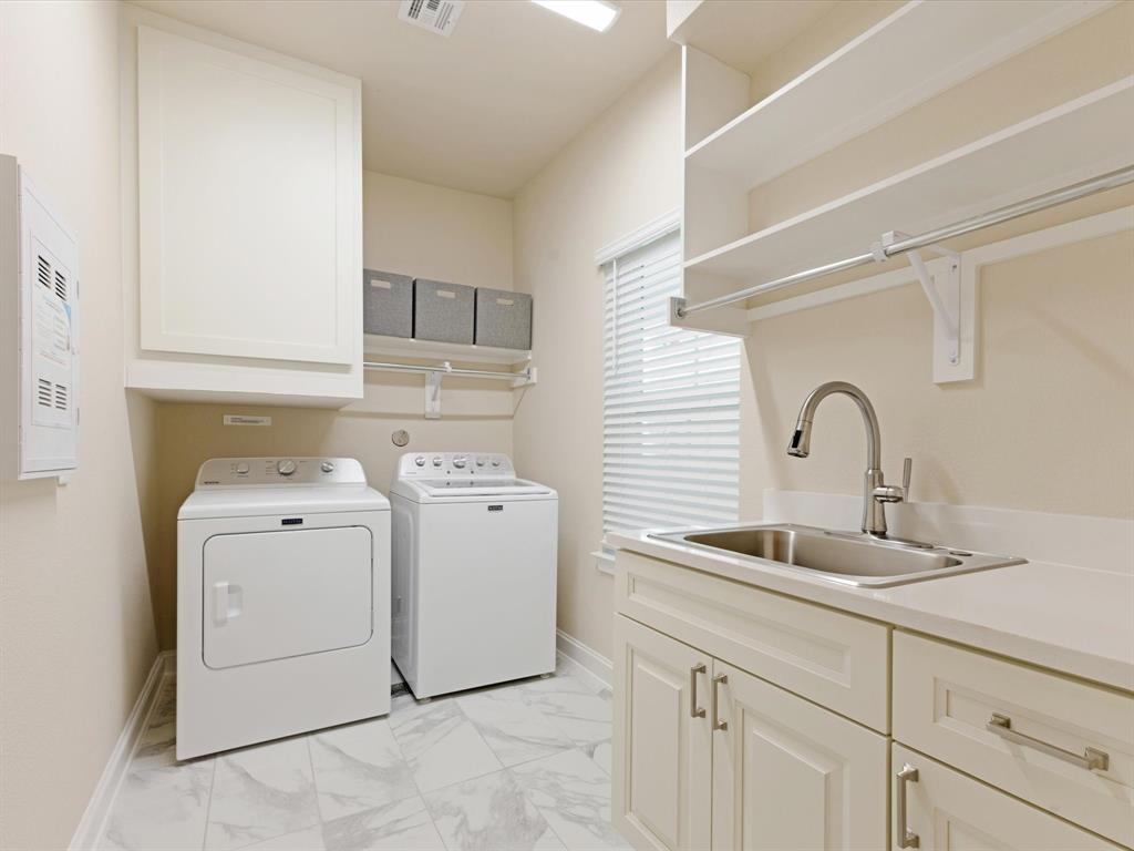 The Victoria in Mckinney - Residential