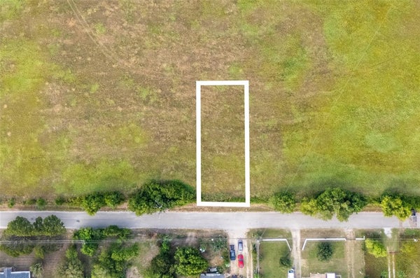 134 WILSON RD, WACO, TX 76705 - Image a535884a37a13cf70f2ca6932b47031f/1148681432