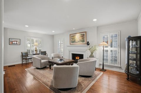 Tiny photo for 4421 Mockingbird Lane, Highland Park, TX 75205 (MLS # 21189219)