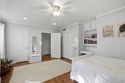 Tiny photo for 4421 Mockingbird Lane, Highland Park, TX 75205 (MLS # 21189219)