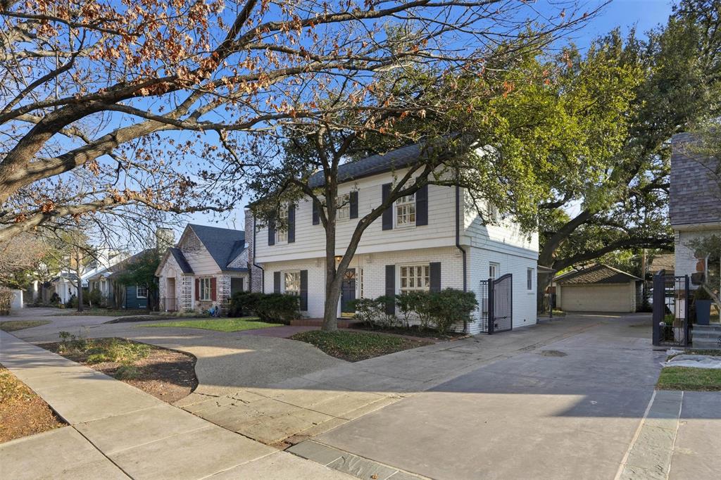 4421 Mockingbird Lane