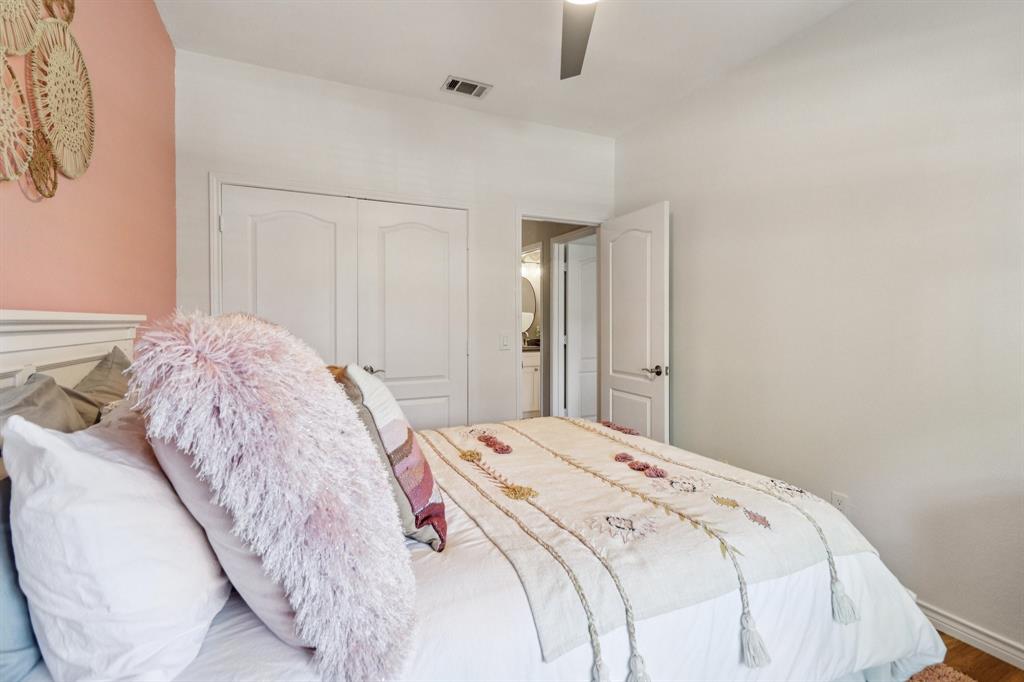 Hunters Glen Ten - Residential