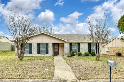 A home in DeSoto