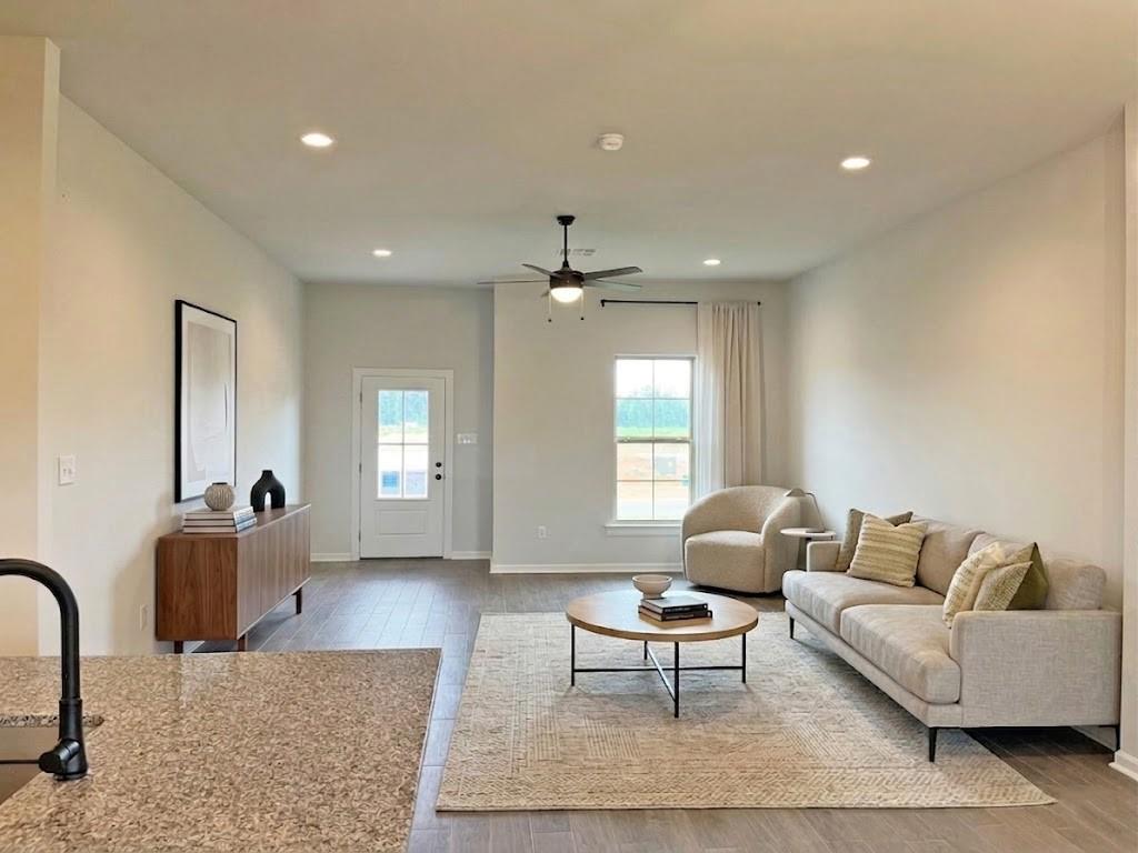 192 Berkshire Place - Photo 3
