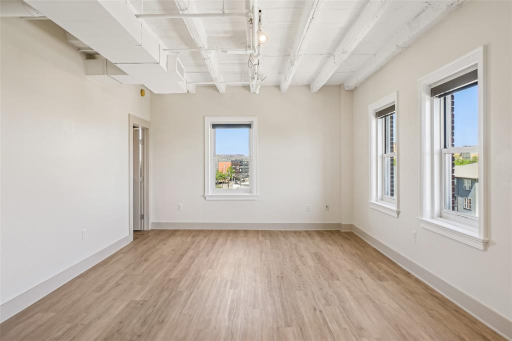 Lake Cliff Tower Condominiums - Residential