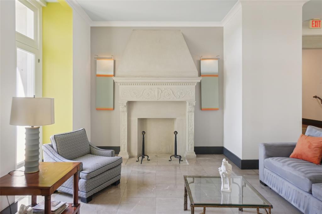 Lake Cliff Tower Condominiums - Residential