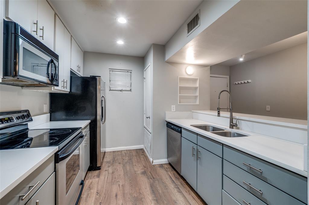 Travis Ave Condo 4231 - Residential