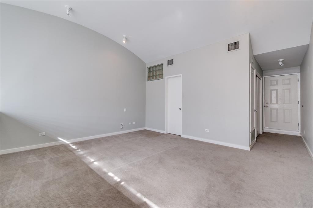 Travis Ave Condo 4231 - Residential