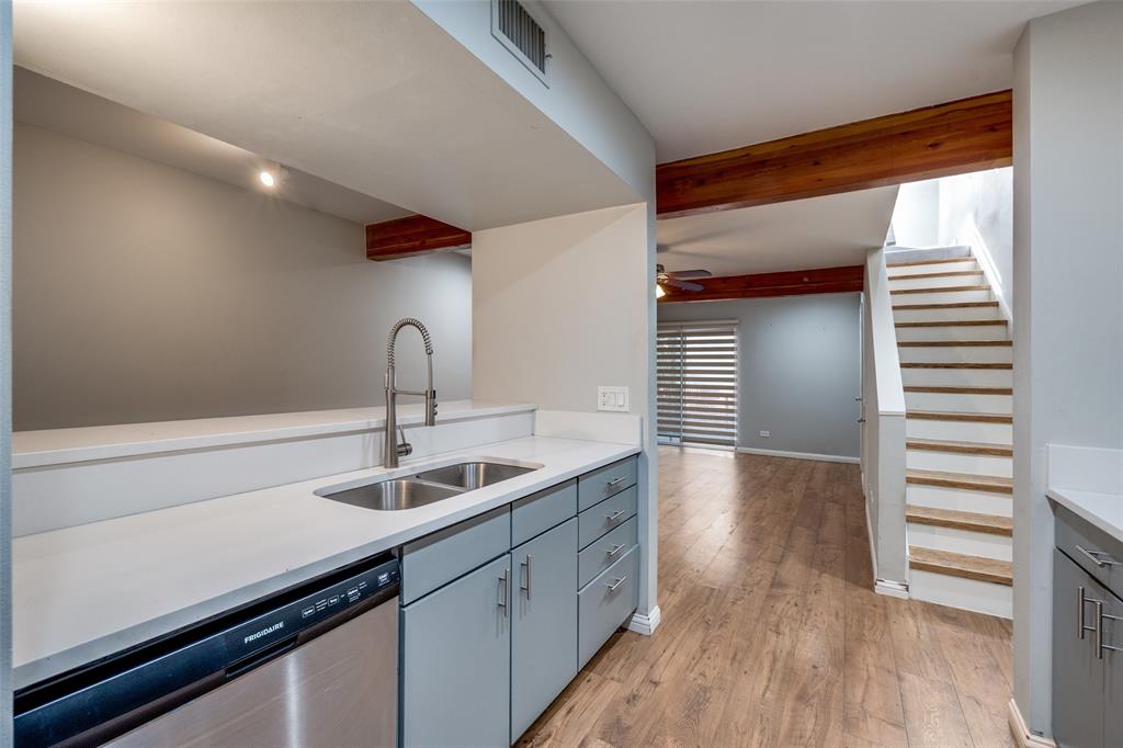 Travis Ave Condo 4231 - Residential