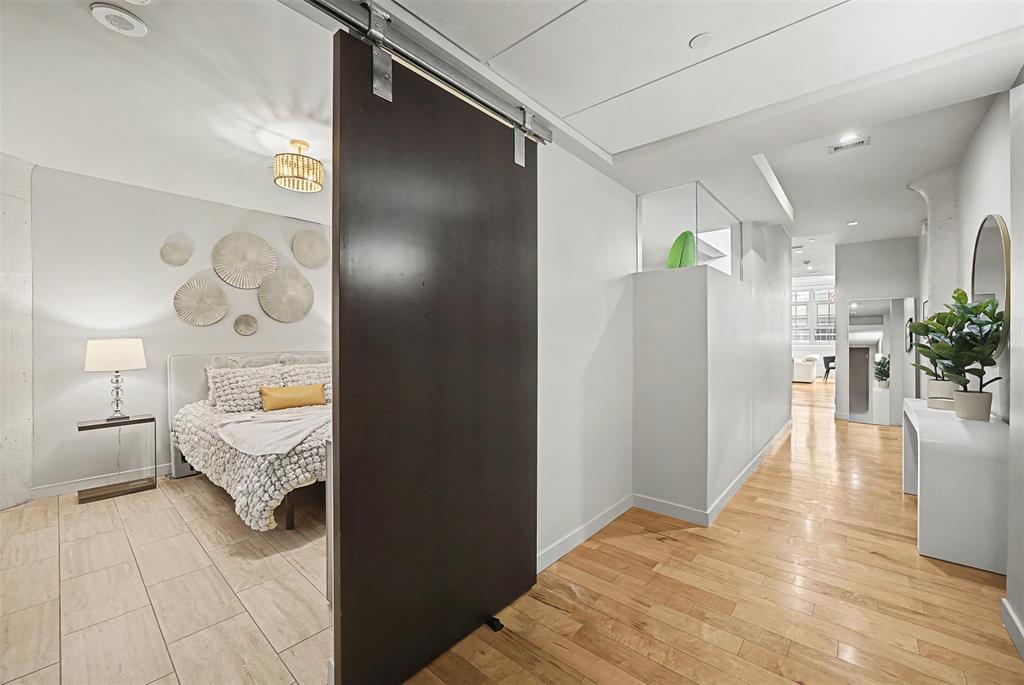 One Montgomery Plaza Residence Condo - Residential