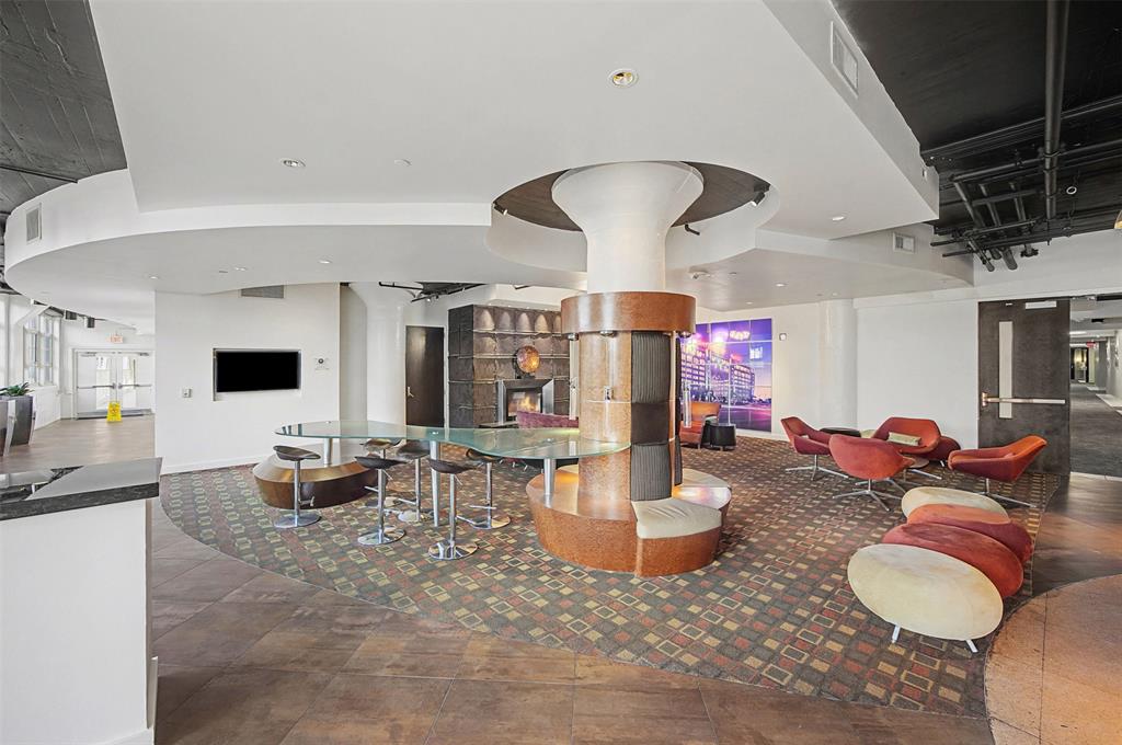 One Montgomery Plaza Residence Condo - Residential