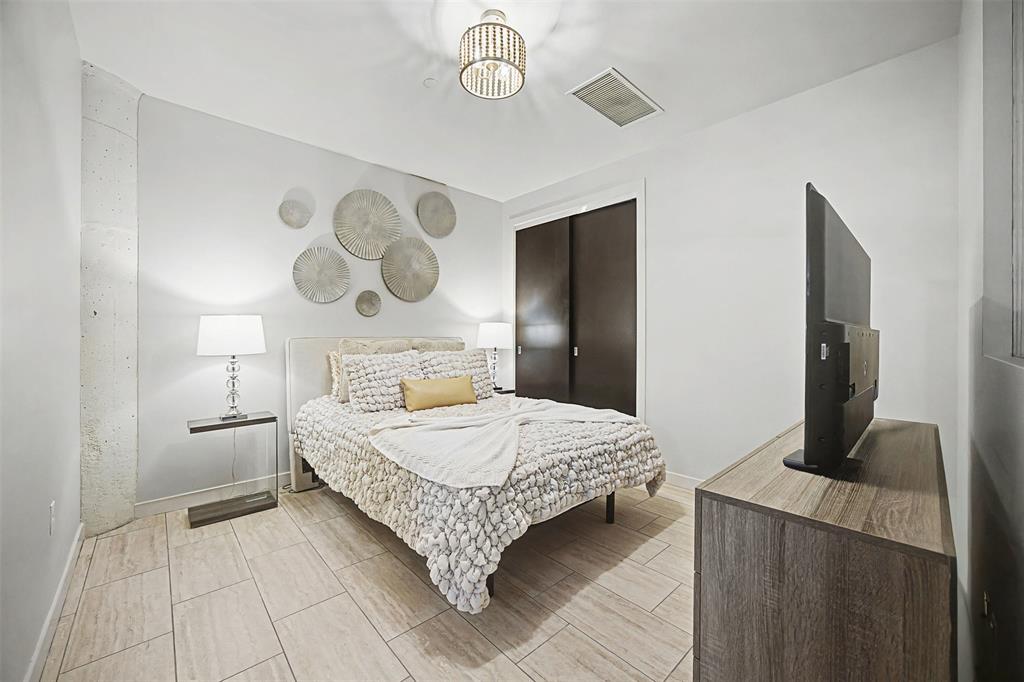 One Montgomery Plaza Residence Condo - Residential