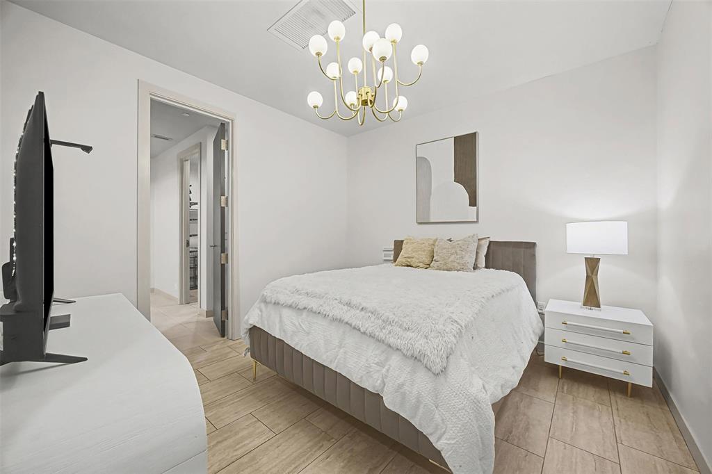 One Montgomery Plaza Residence Condo - Residential