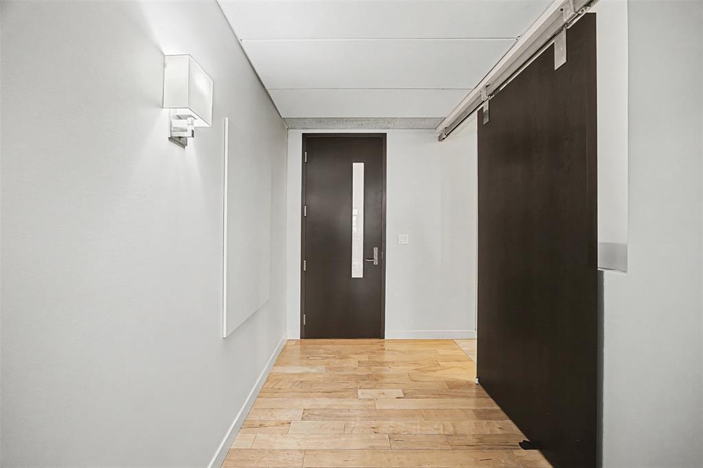 One Montgomery Plaza Residence Condo - Residential