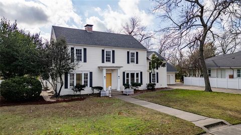 2025 Walworth Street Greenville TX 75401