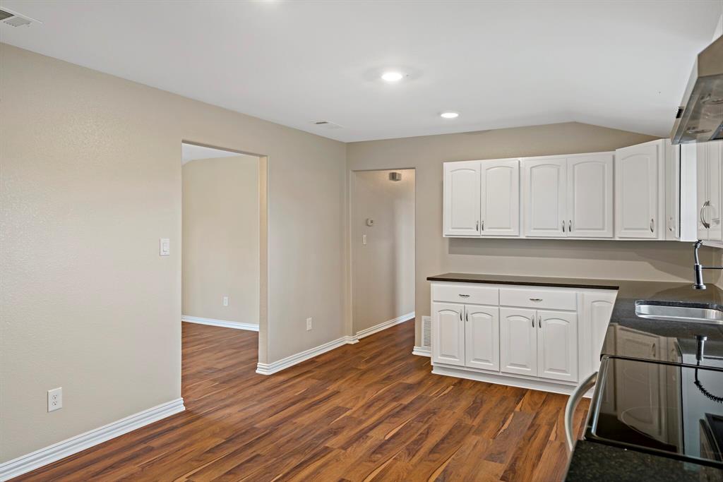 Hez Walters Surv - Residential