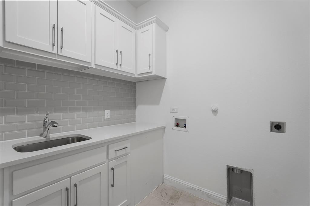 Little Elm, Texas 75068, United States, 4 Bedrooms Bedrooms, ,4 BathroomsBathrooms,Residential,Active,96117