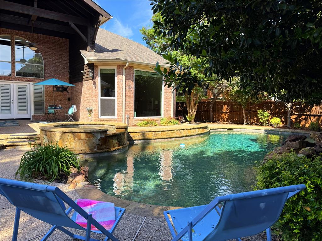 1344 Comanche Drive