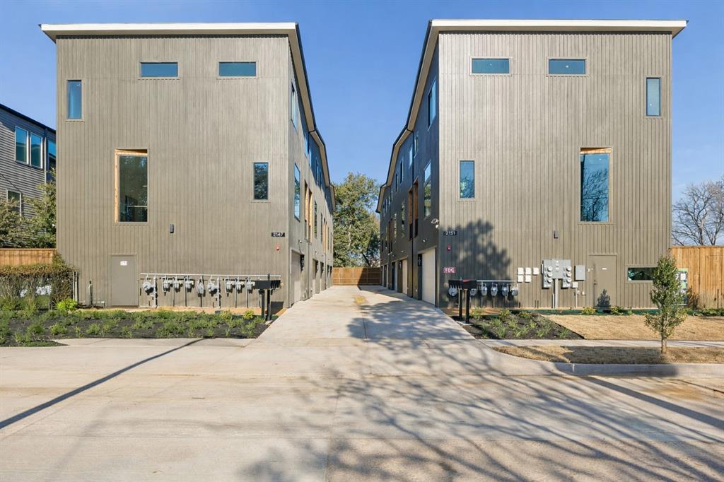 Hoods J T - Residential Income